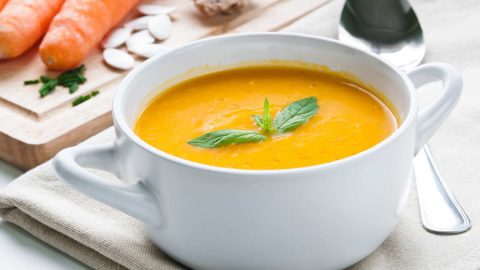كيفية تجهيز شوربة الجزر بالكريمة