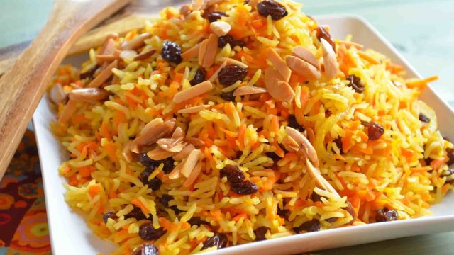 خطوات إعداد أرز بالخضار