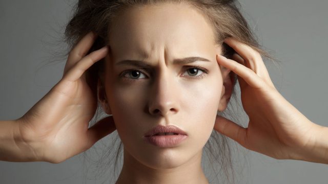 4 نصائح لحماية البشرة من تأثير التوتر والضغط النفسي