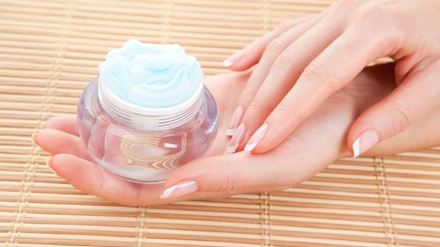 6 نصائح لاقتناء كريم ترطيب اليدين المناسب!
