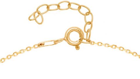 بالصور: اعتمدي هذه السلاسل لتزيين إطلالتك الشتوية