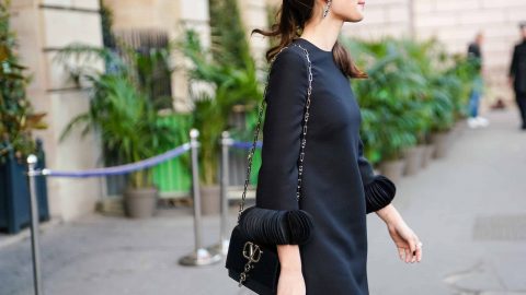 تشكيلات فاخرة من فساتين السهرة السوداء