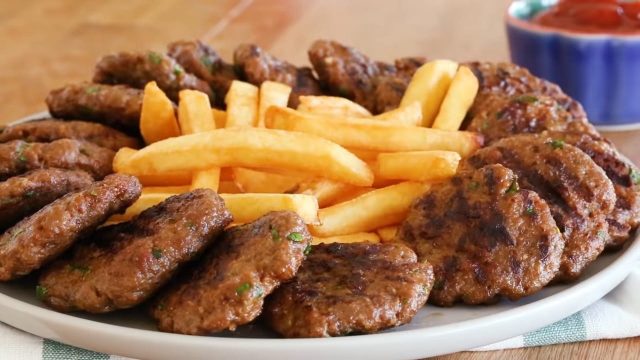 طريقة إعداد كفتة على الطريقة التركية