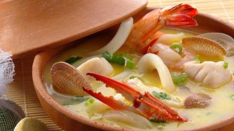خطوات تجهيز شوربة سي فود