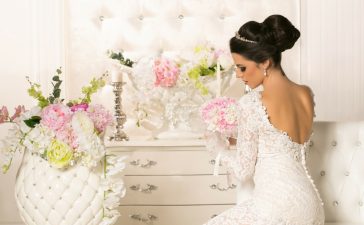 أجمل فساتين الزفاف لربيع وصيف 2021