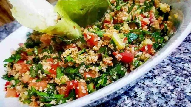خطوات تجهيز تبولة البرغل