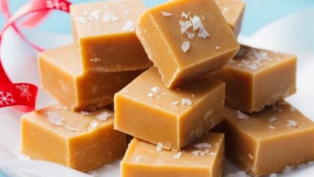 خطوات تجهيز فدج زبدة الفول السوداني للعيد