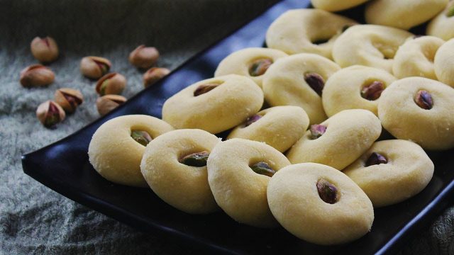 خطوات تجهيز لغريبة بالزيت