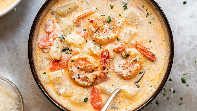 كيفية إعداد شوربة الجمبري بالكريمة