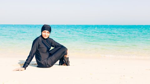 بالصور: موديلات بوركيني غير مكلفة يمكنك أن تستلهمي منها هذه الصائفة