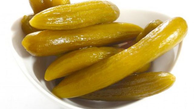 كيفية تجهيز مخلل الخيار في المنزل