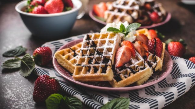 خطوات إعداد وافل سريع وسهل