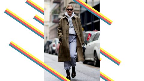 بالصور: موديلات رائعة من البلوزات الشتوية لإطلالة مريحة وجميلة