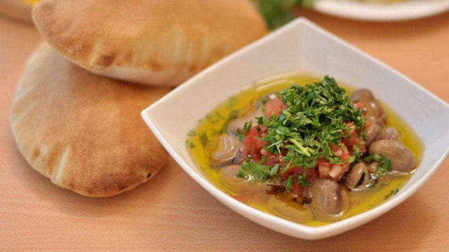 طريقة تجهيز مدمس فول بالطحينية