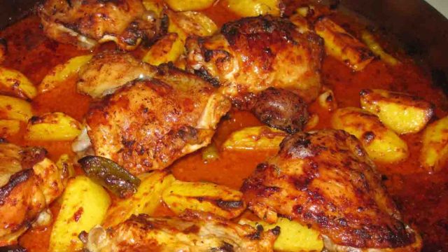 كيفية تجهيز صينية الدجاج بالبطاطس