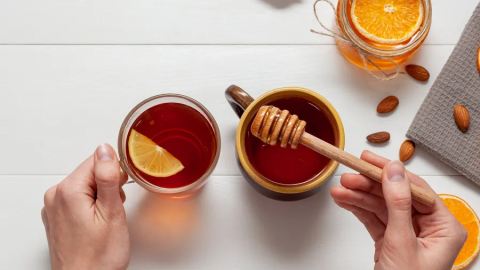 فوائد العسل الصحية والجمالية: دليلك الشامل